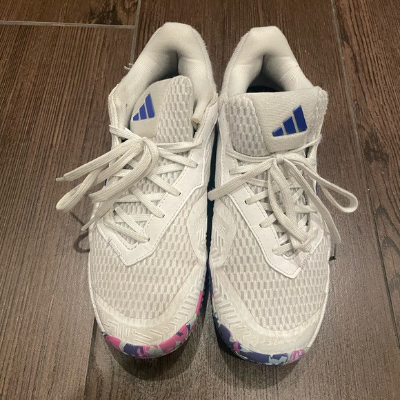 Adidas Kids Unisex Performance Barricade Tennis Shoes, size 4 - Picture 2 of 5